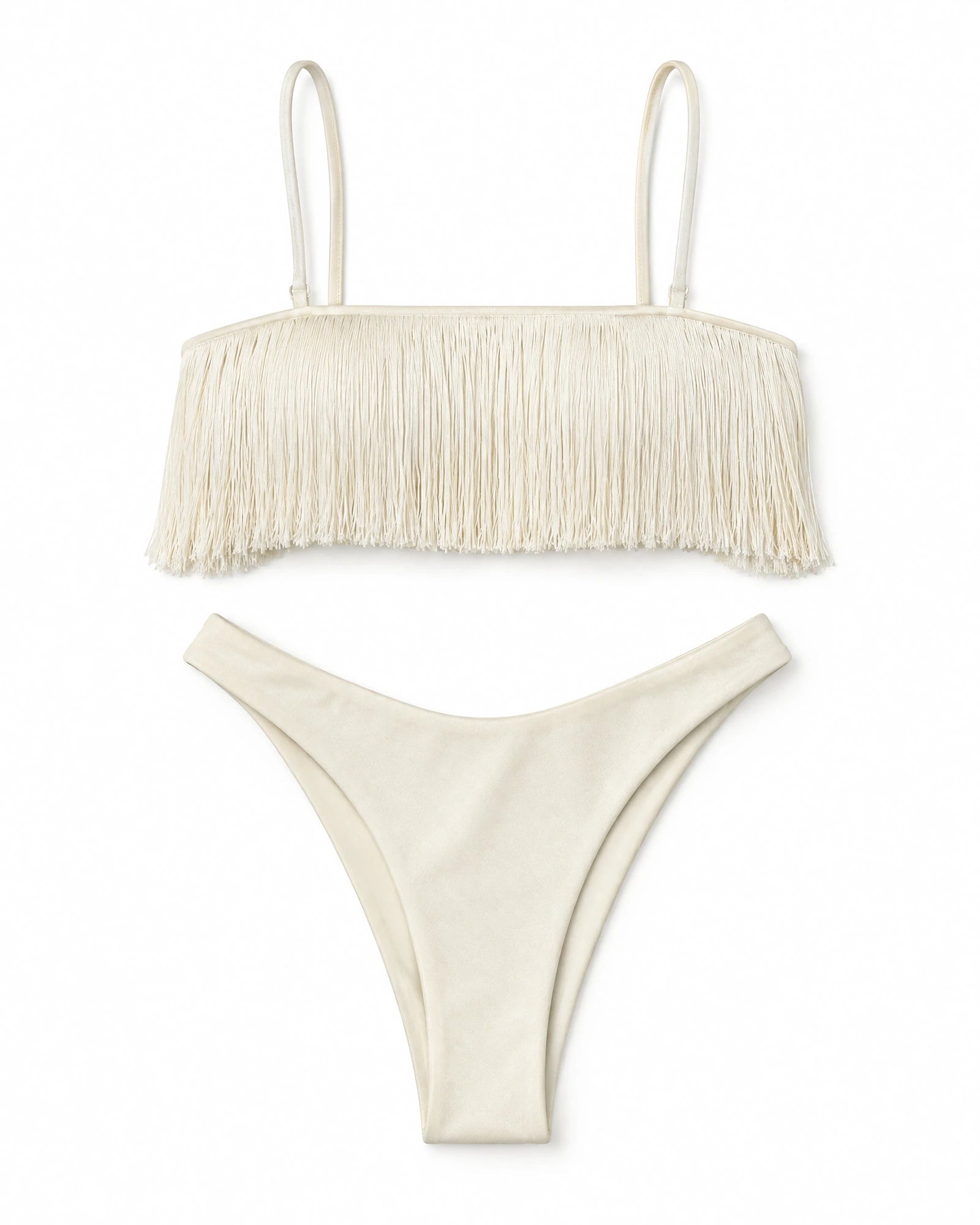 Biquíni Tomara que Caia com Franja Nativo — Off White, conjunto completo de top e calcinha
